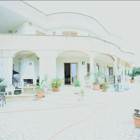 Szálloda Costa Doro 4*